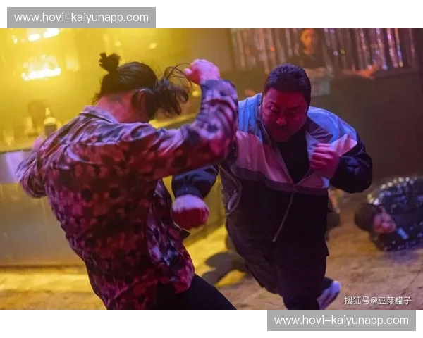 播下每一拳的热度：极致搏击赛事直播体验